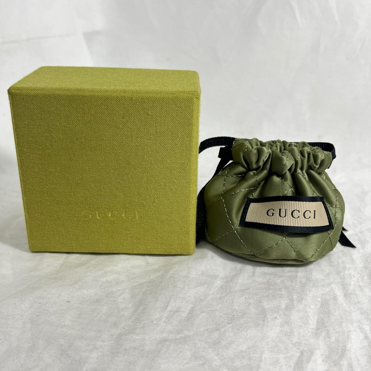 GUCCI インターロッキングG ネックレス ゴールド