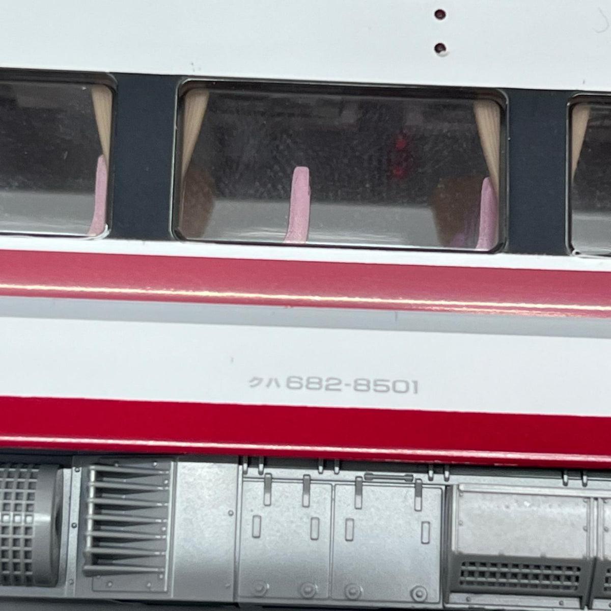 TOMIX HO-9098 北越急行(はくたか・スノーラビット)セット TOMIX HO-9098 北越急行 683系8000番代 特急電車(はくたか・スノーラビット)セット (9両) 【限定品】 トミーテック/TOMYTEC/トミックス/TOMIX 鉄道模型車両