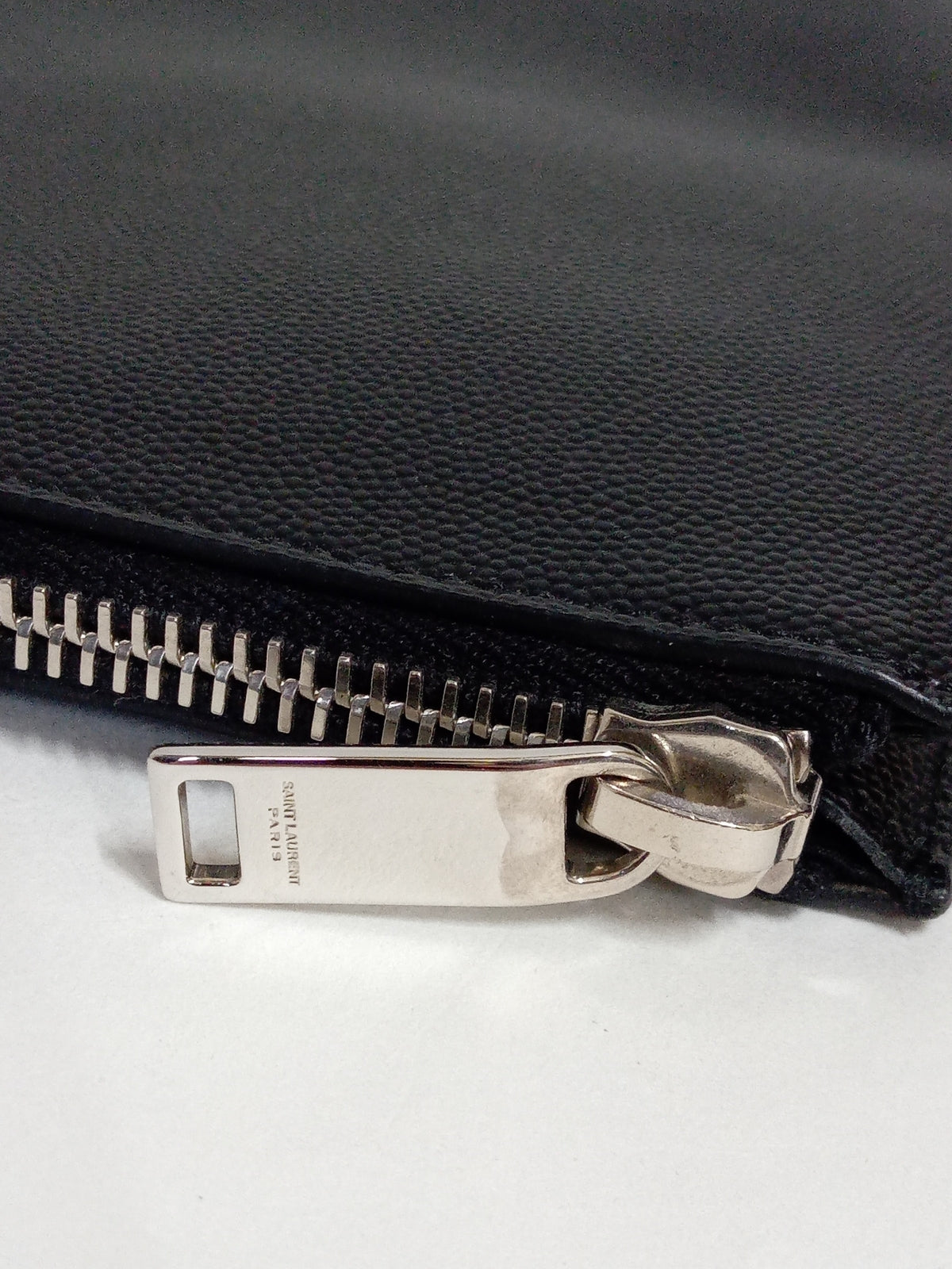 SAINT LAURENT ｸﾗｯﾁﾊﾞｯｸﾞ
