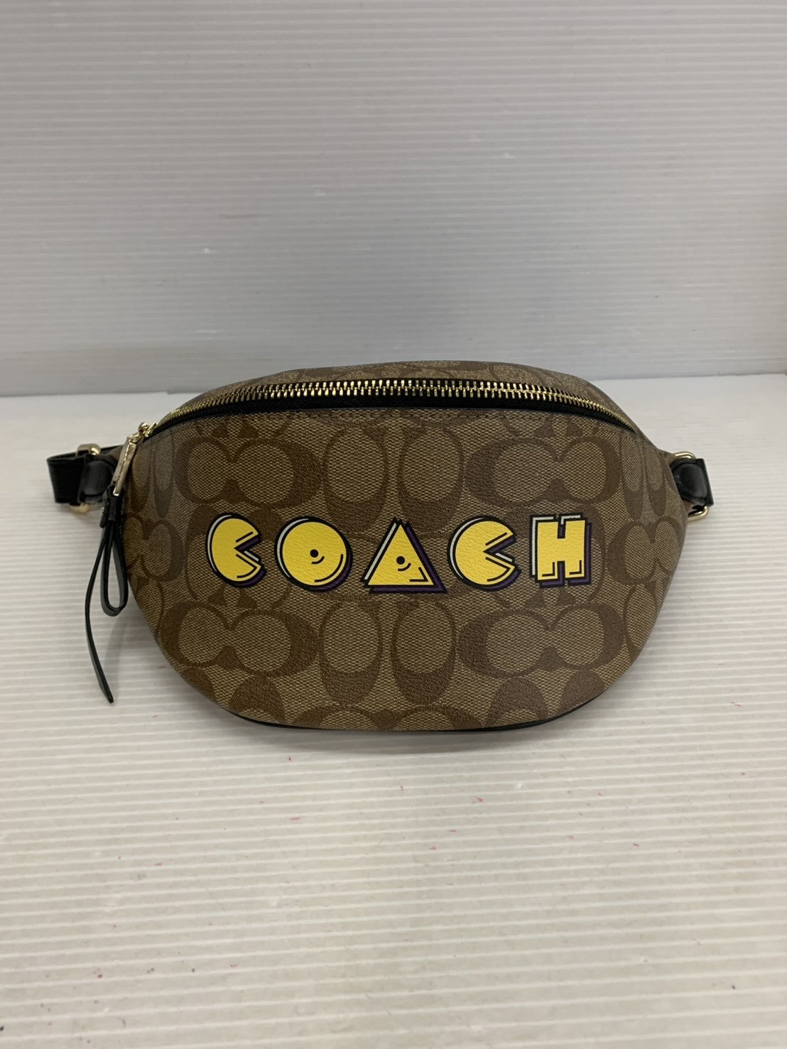 COACH パックマン コラボ シグネチャー ウエストバッグ f72910