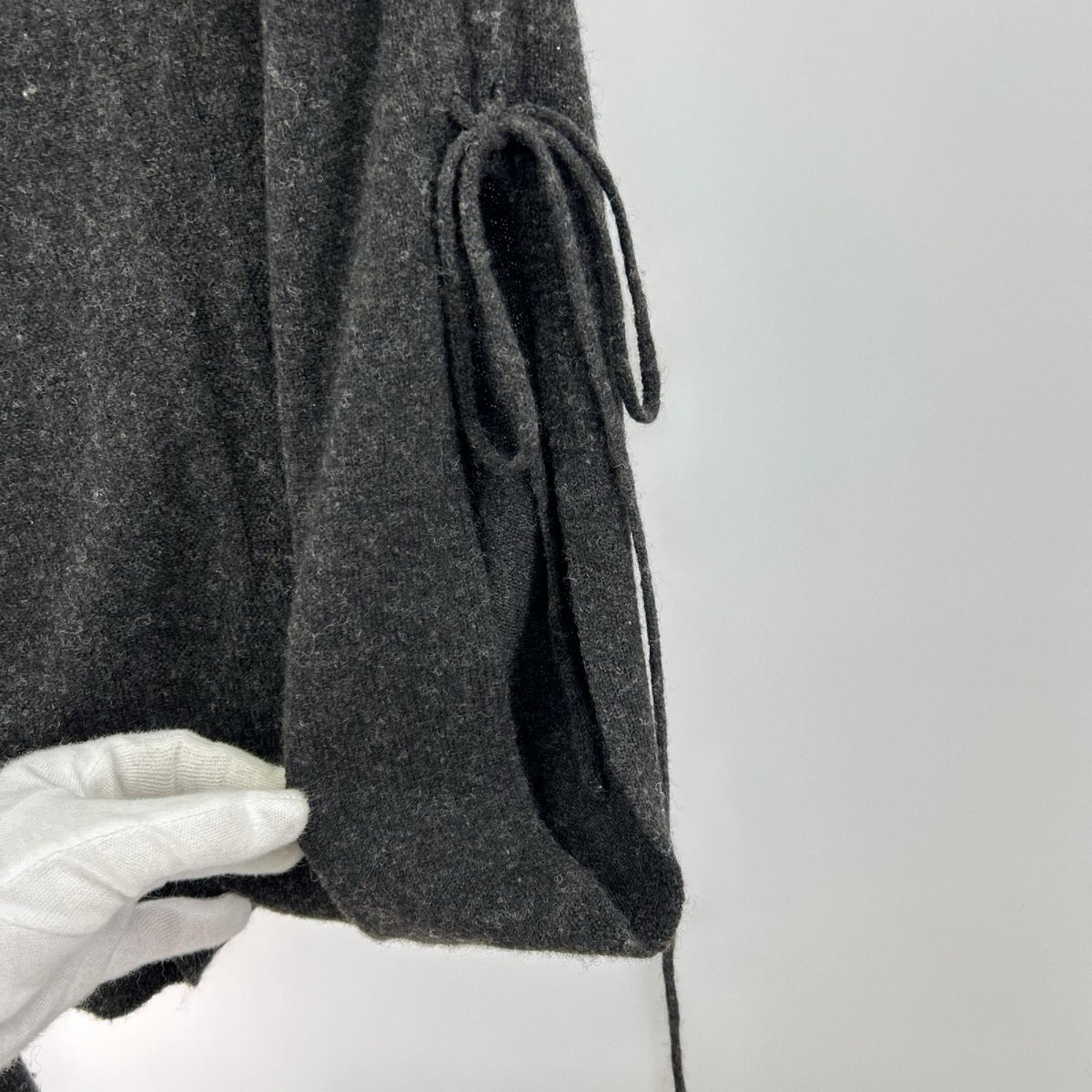 ニット ISSEY MIYAKE ｳｰﾙｶｯﾄｿｰ 2 グレー