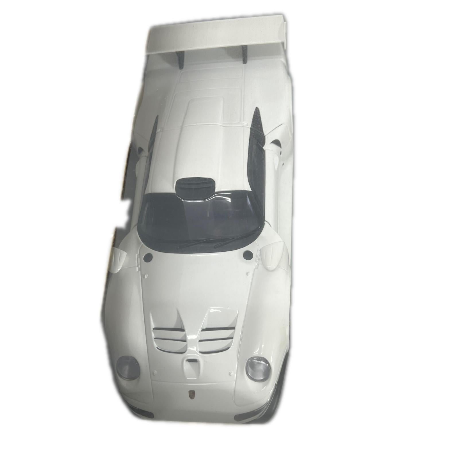 UT ポルシェ 911 GT1 UTポルシェ　911 G T1 スケールカー