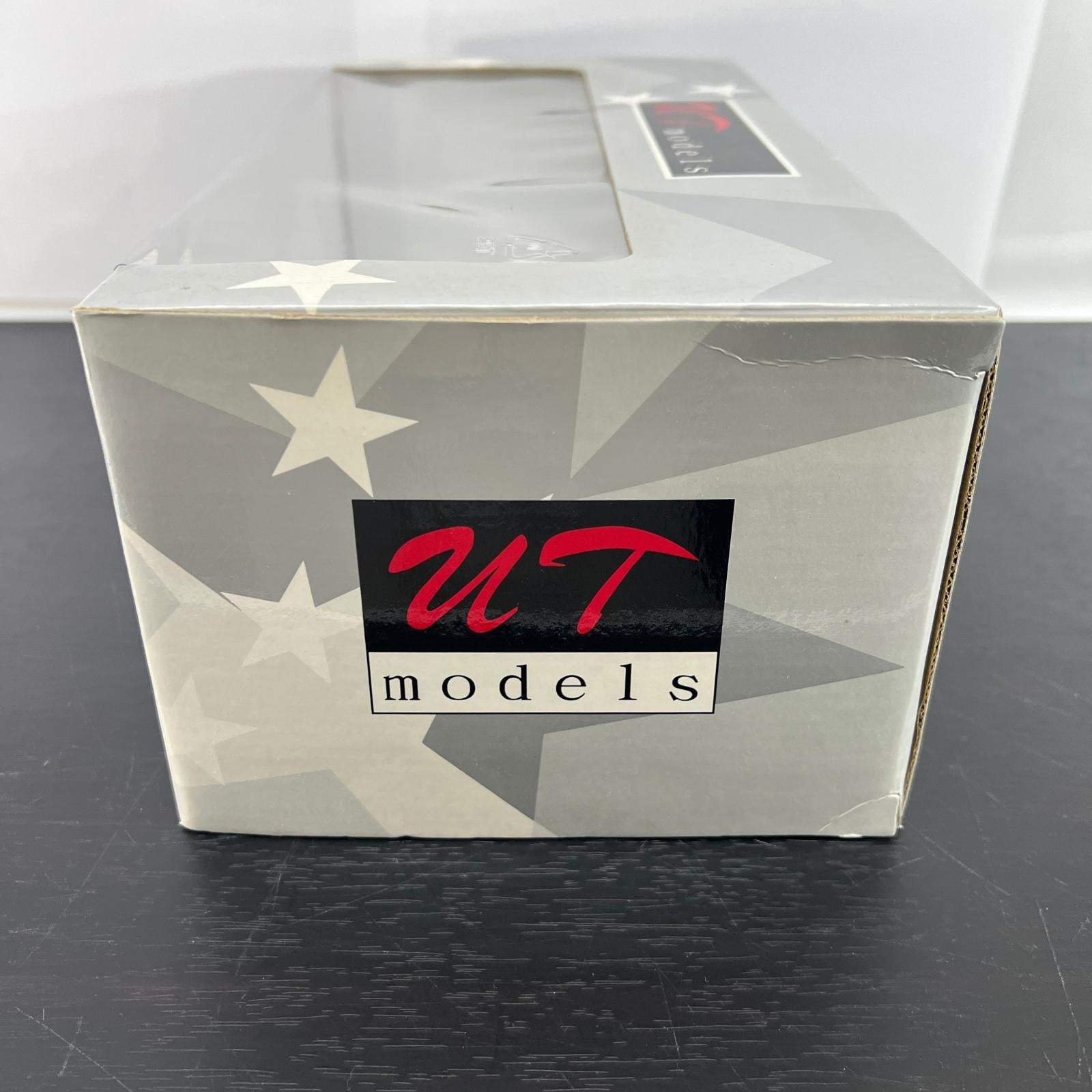 UT ポルシェ 911 GT1 UTポルシェ　911 G T1 スケールカー