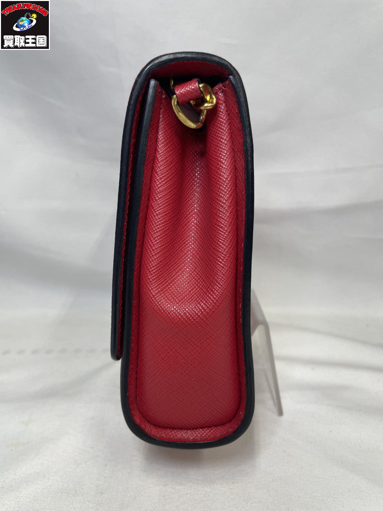 PRADA/サフィアーノ/チャーンショルダー/レッド