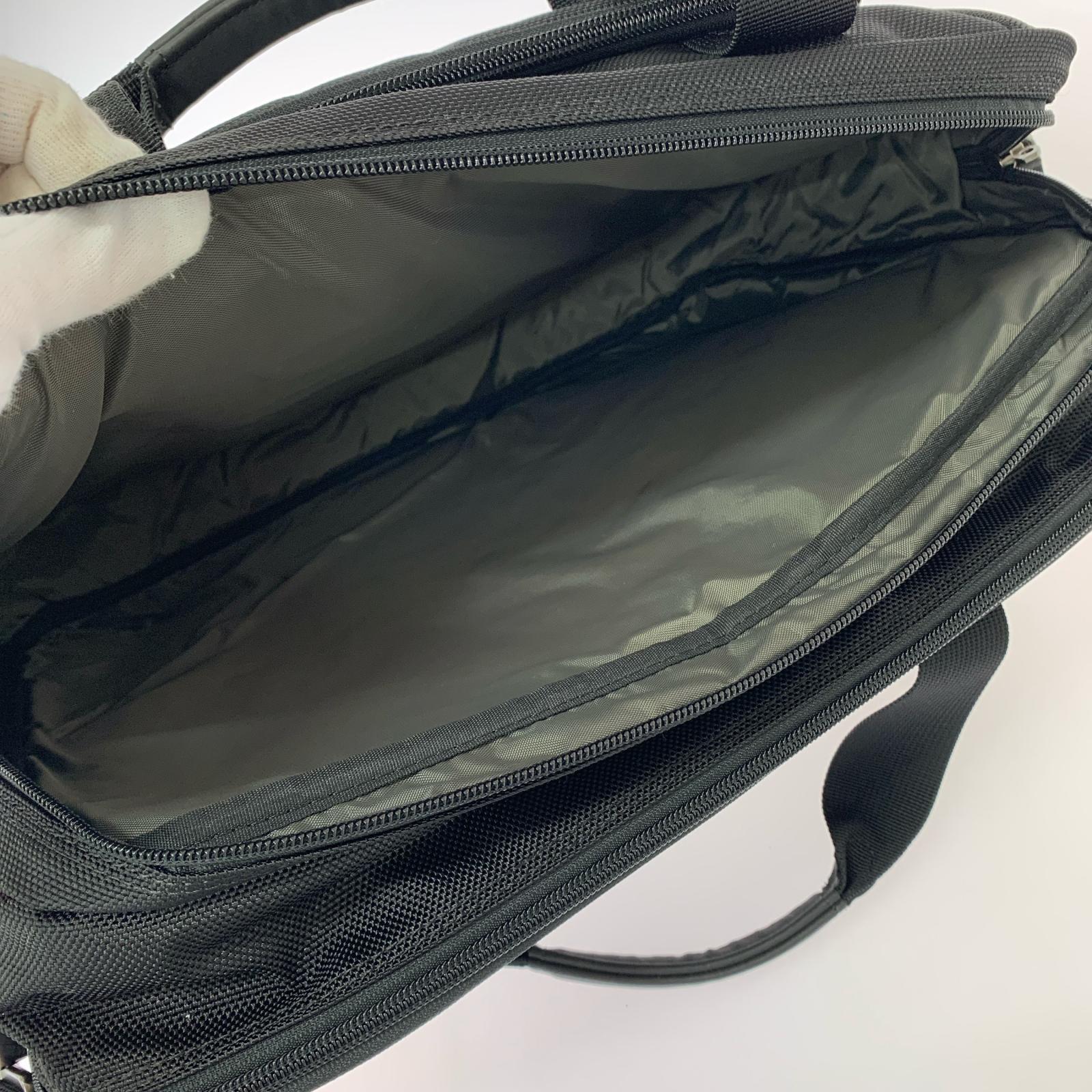 ブリーフケース VICTORINOX WT Standard Brief ブラック