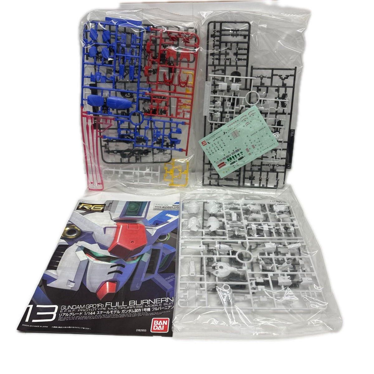 RG 1/144 ガンダム試作1号機 フルバーニアン ガンプラ　R G 1/144 バンダイ ガンプラ