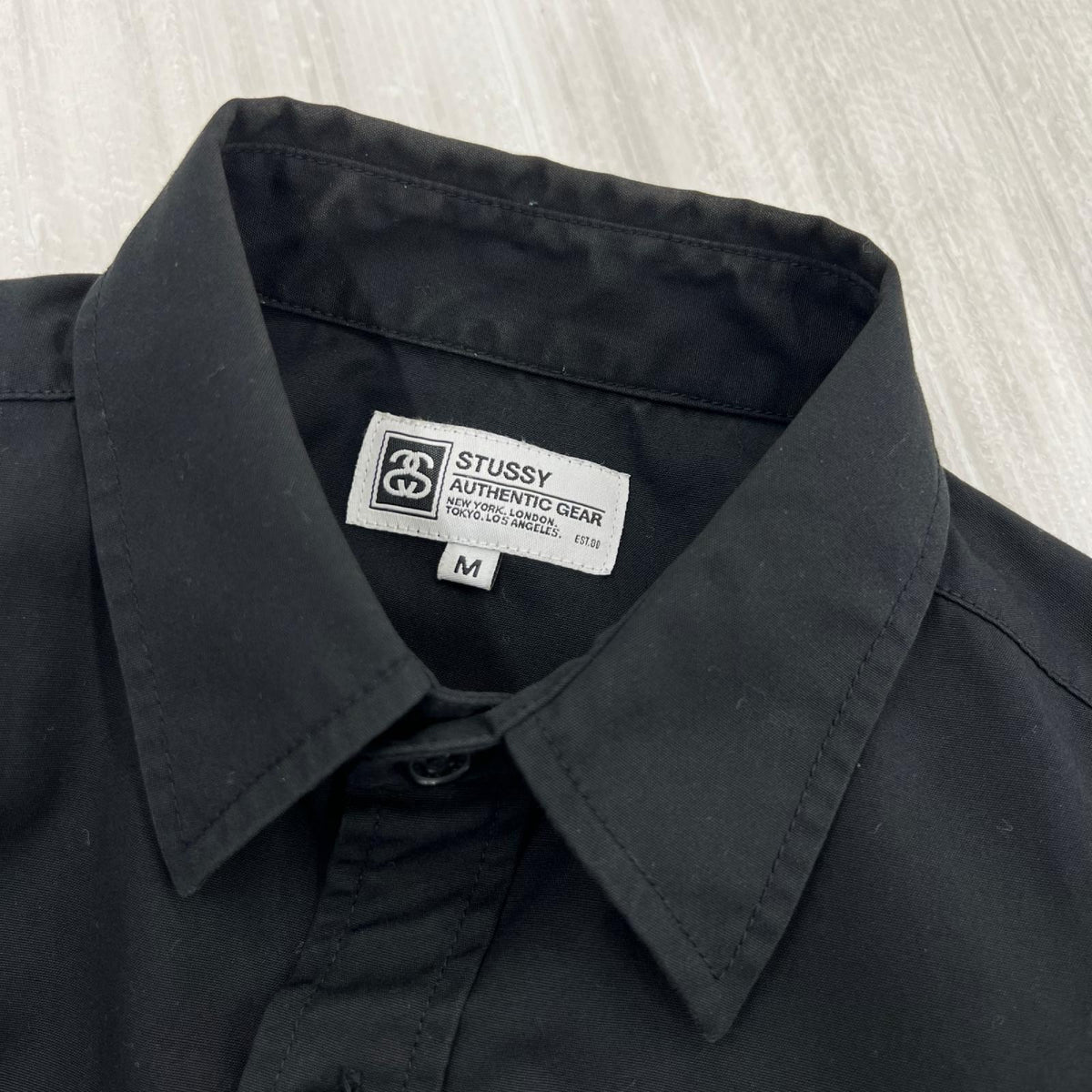 半袖シャツ AUTHENTIC GEAR ﾛｺﾞﾜｯﾍﾟﾝ 黒 (M) M ブラック