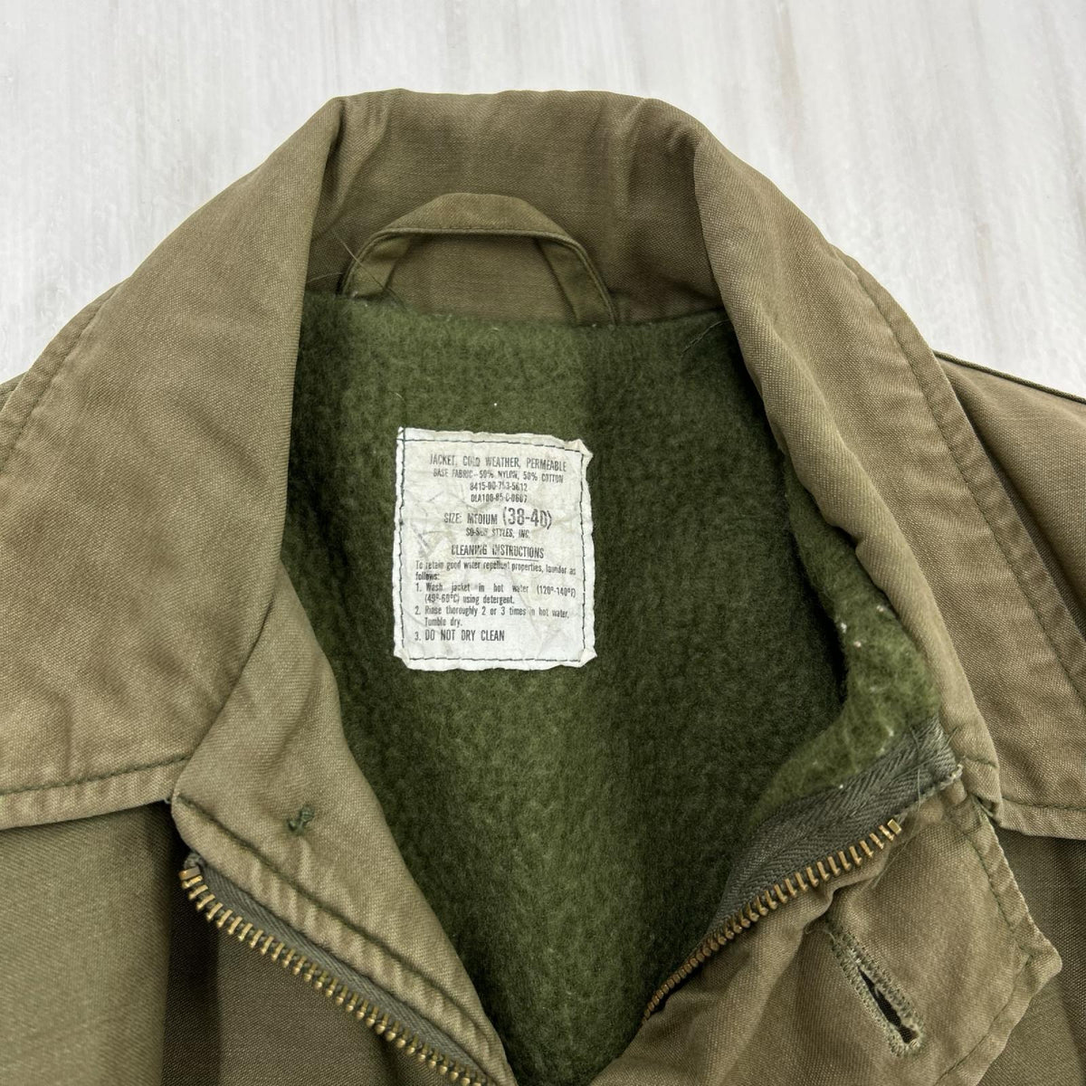 ミリタリージャケット 80s U.S.NAVY ﾃﾞｯｷｼﾞｬｹｯﾄ (M) M カーキ