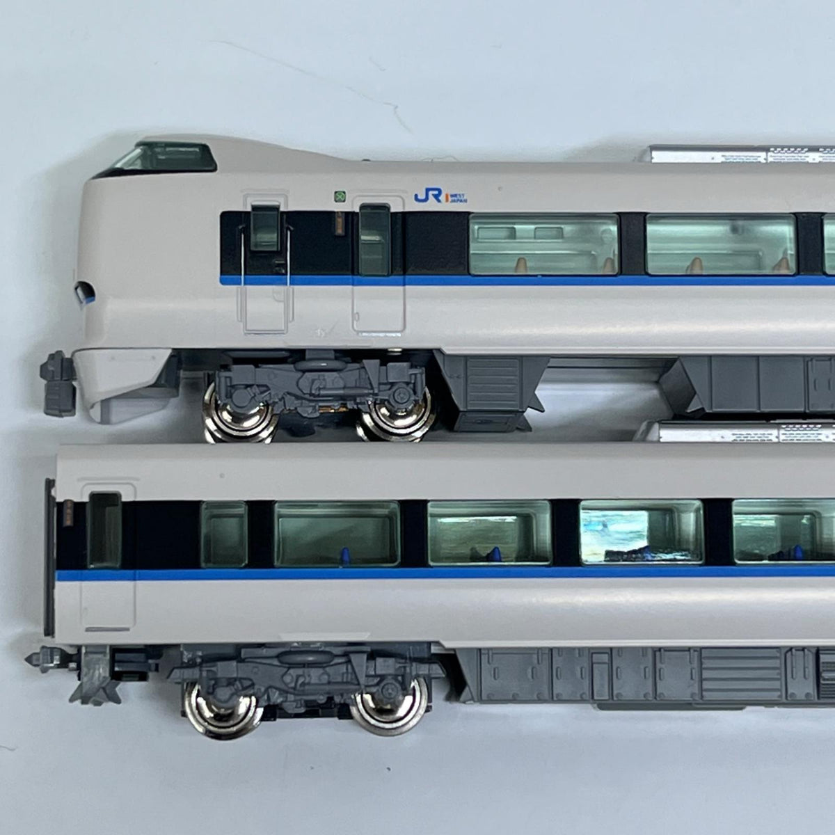KATO 683系4000番台 サンダーバード(リニューアル車) 基本4両 KATO 10-2142 683系4000番台「サンダーバード」(リニューアル車) 基本セット4両 KATO/カトー/株式会社関水金属 鉄道模型車両