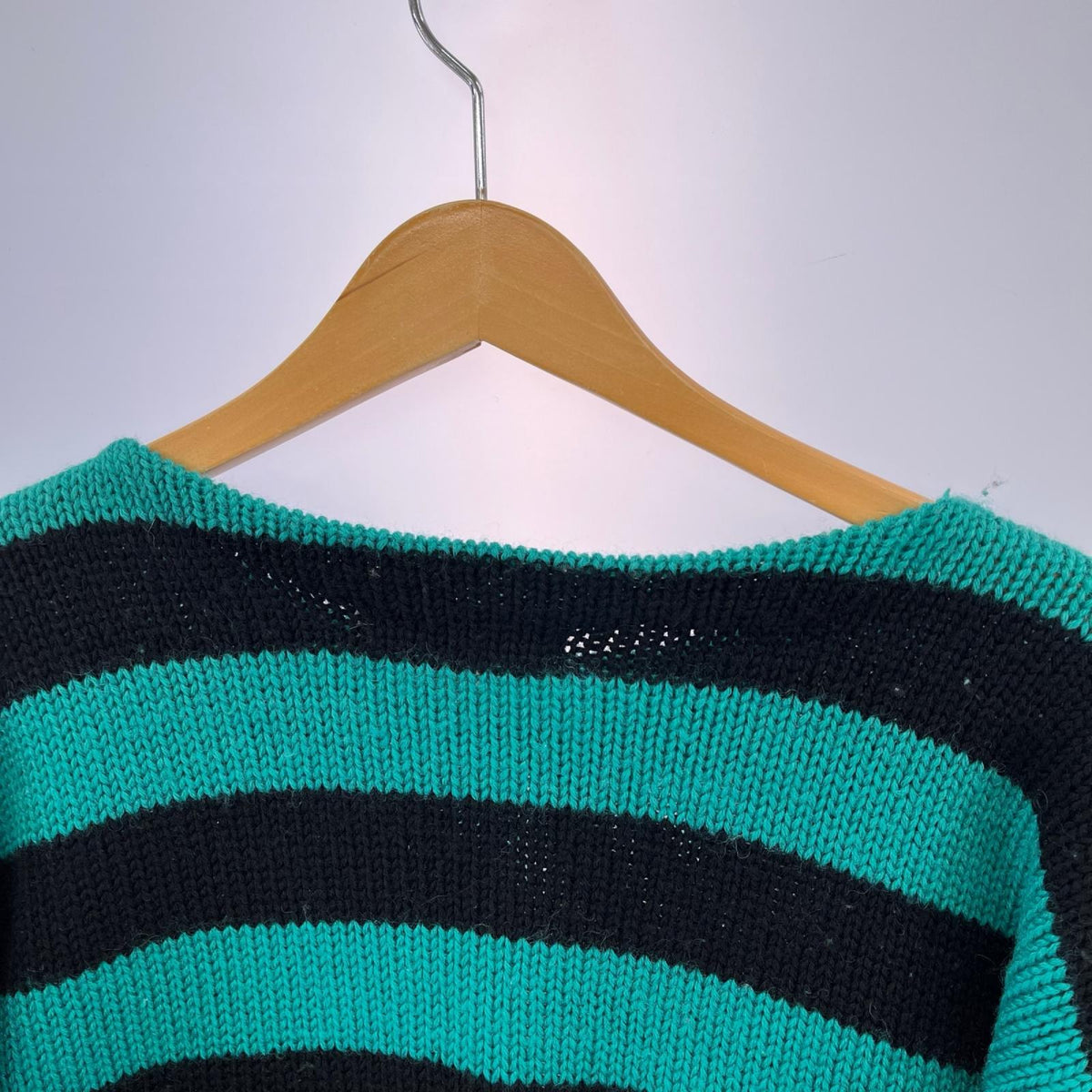 ニット GEOFFREY BEENE ｳｰﾙﾎﾞｰﾀﾞｰｾｰﾀｰ GRN/BLK M M