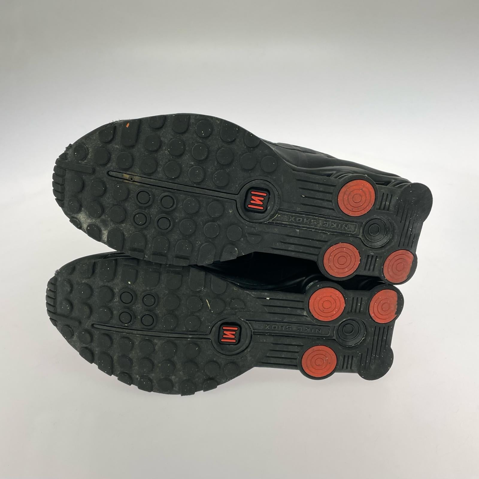 スニーカー Shox R4 BLACK MAX ORANGE AR3565-004 26cm (US8 UK7 1/2 EU42) ブラック