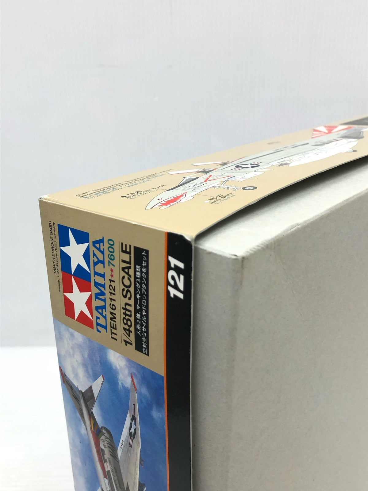 TAMIYA 1/48 No.121 F-4B ファントムⅡ ミリタリープラモ