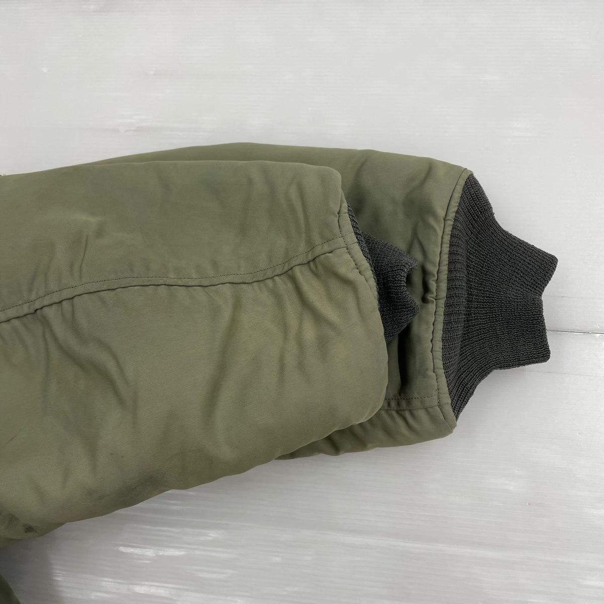ジャケット M品番 MA-1 KHK M カーキ