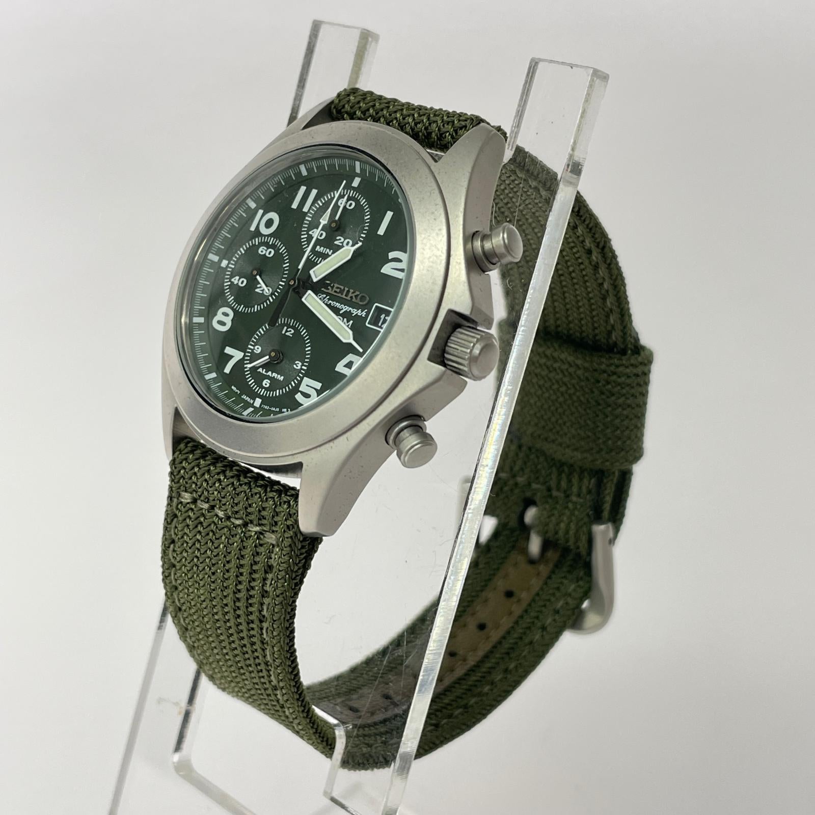 腕時計 SEIKO 7T62-0AH0 2004 クロノグラフ 腕時計 QZ カーキ カーキ