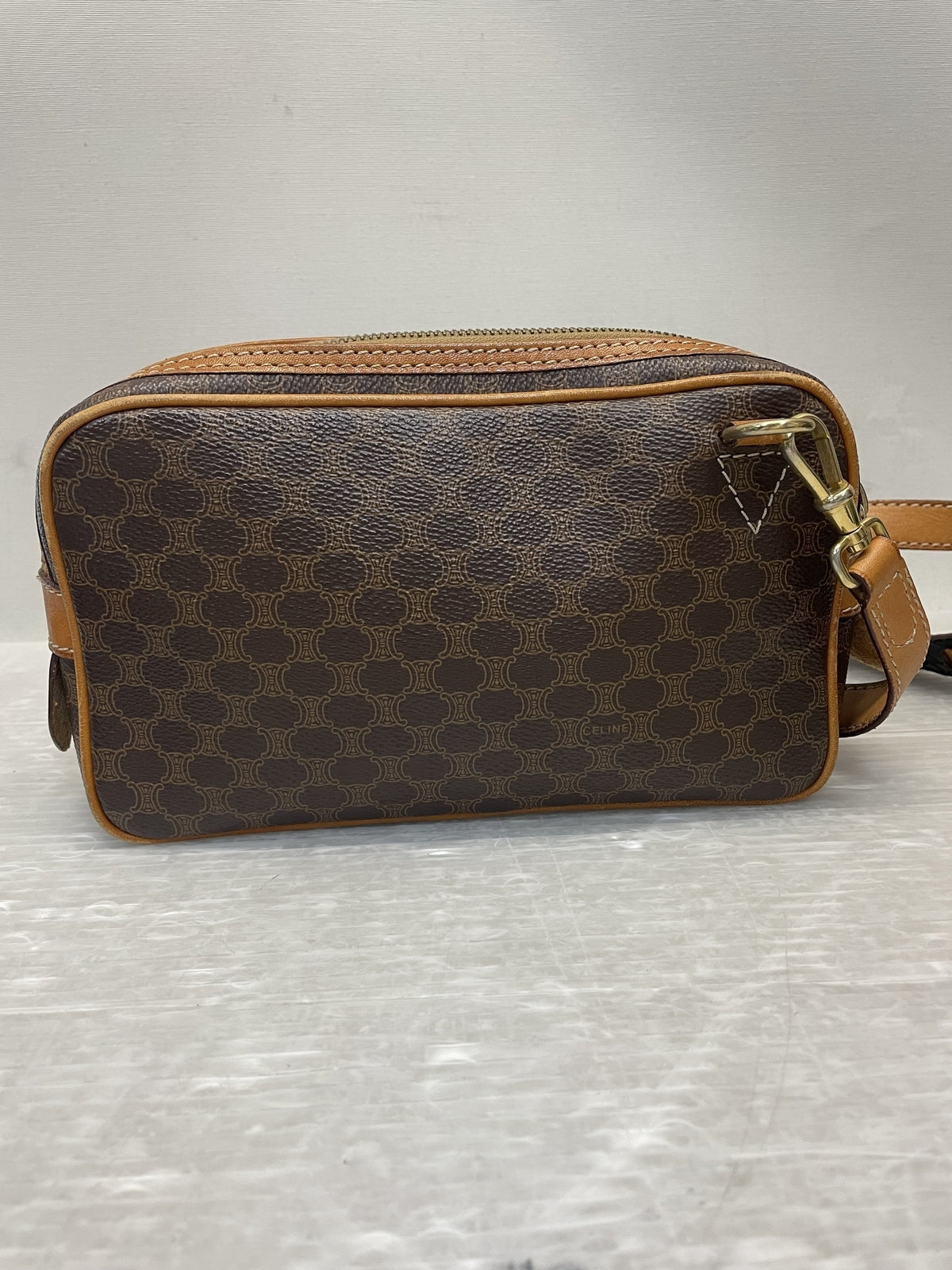 OLD CELINE ﾏｶﾀﾞﾑ柄 PVC ﾎﾟｼｪｯﾄｼｮﾙﾀﾞｰﾊﾞｯｸﾞ
