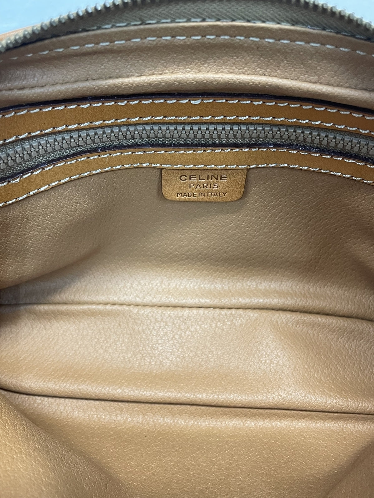 OLD CELINE ﾏｶﾀﾞﾑ柄 PVC ﾎﾟｼｪｯﾄｼｮﾙﾀﾞｰﾊﾞｯｸﾞ