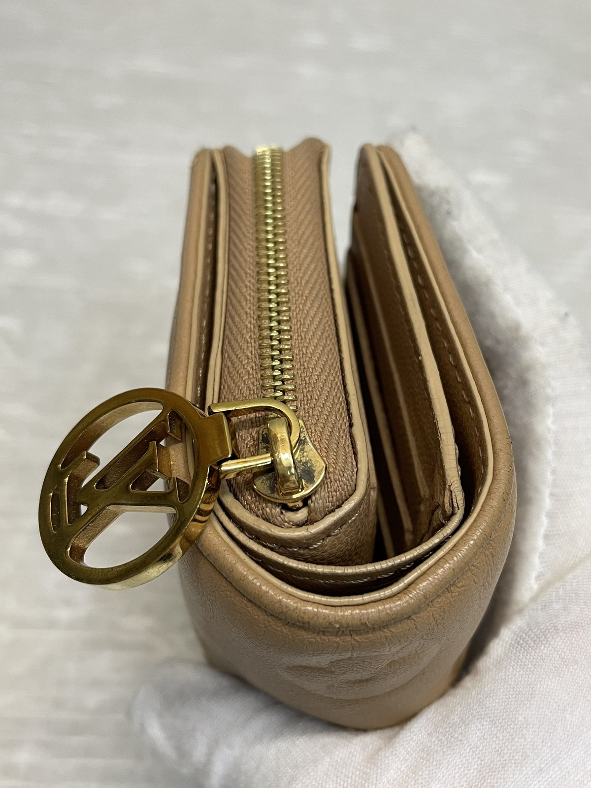 LOUIS VUITTON ポルトフォイユ ルー クッサン ミニウォレット M81673