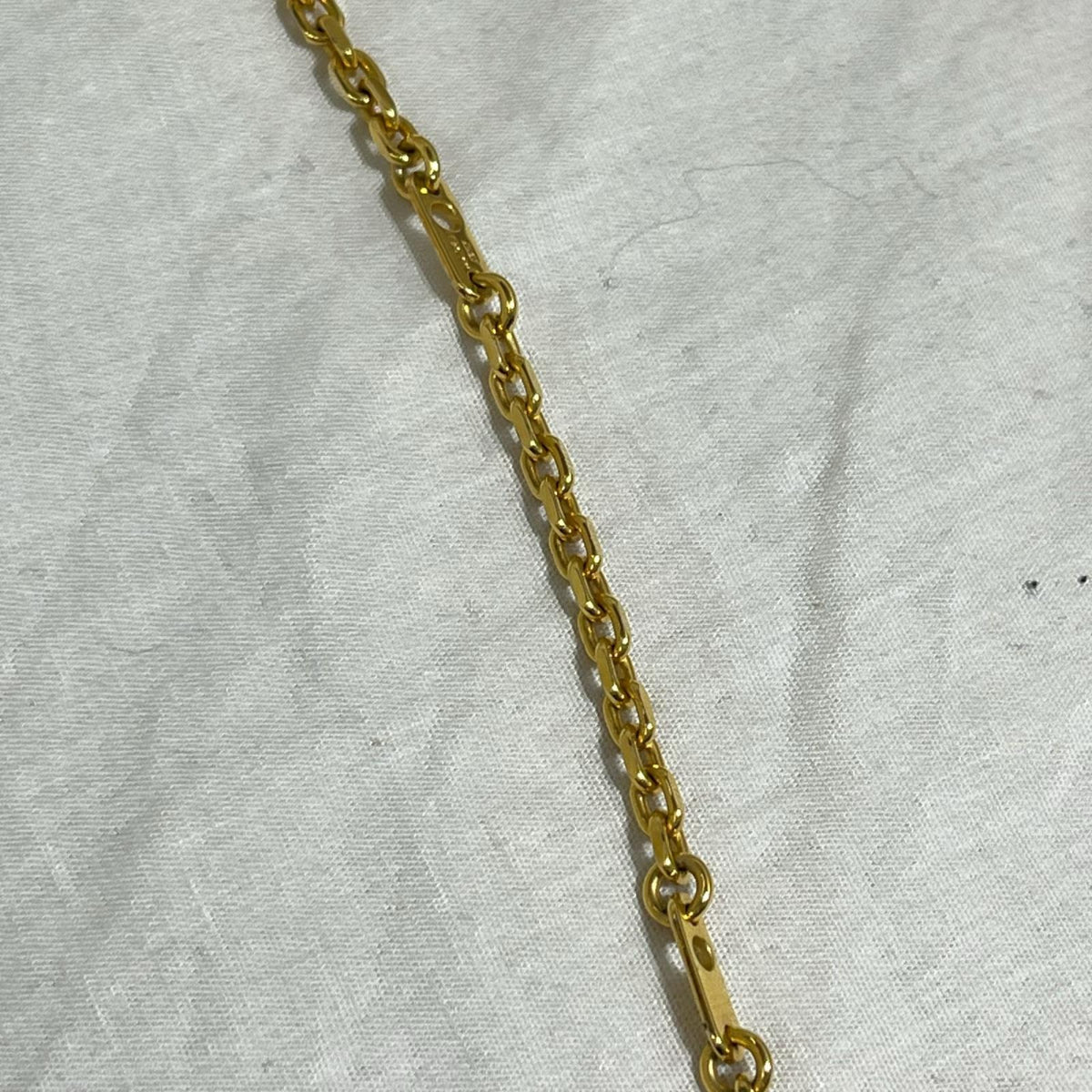 LV チェーン・LV ユアーズ M02740