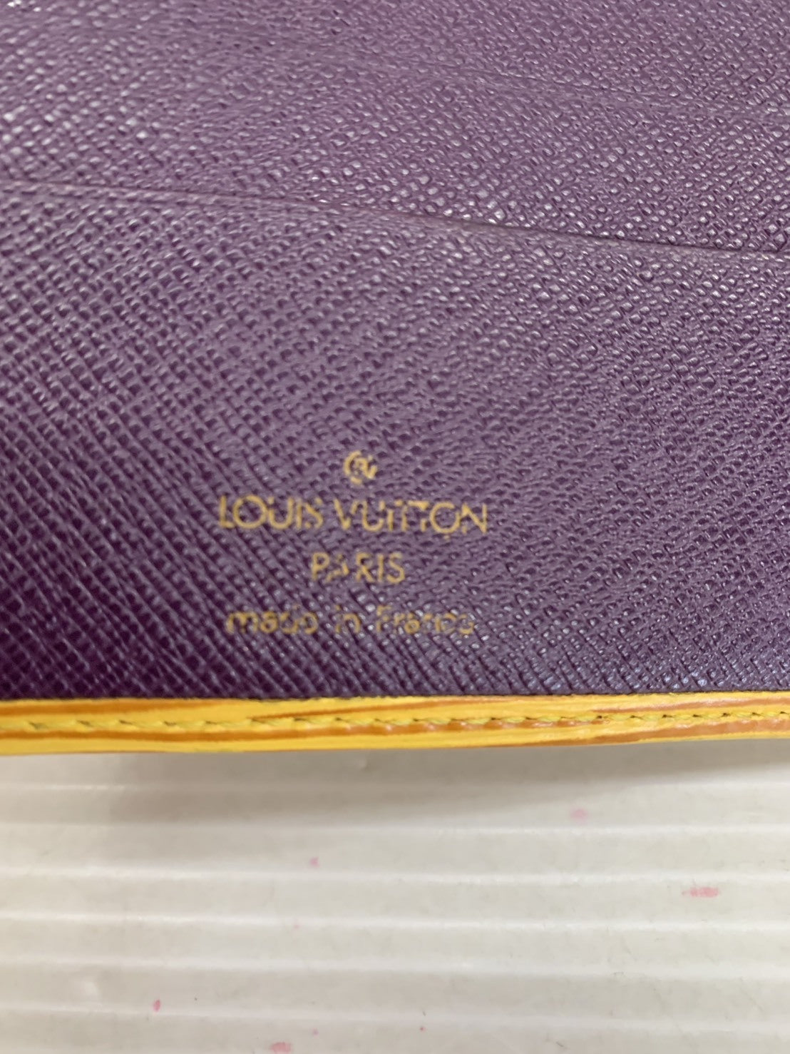 LV エピレザー ポルト・ビエ・コンパクト M63559
