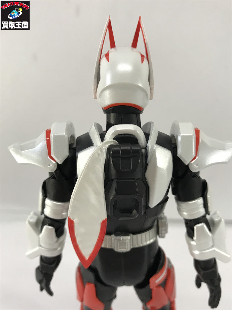 S.H.Figuarts 仮面ライダーギーツ マグナムブーストフォーム フィギュア/グッズ