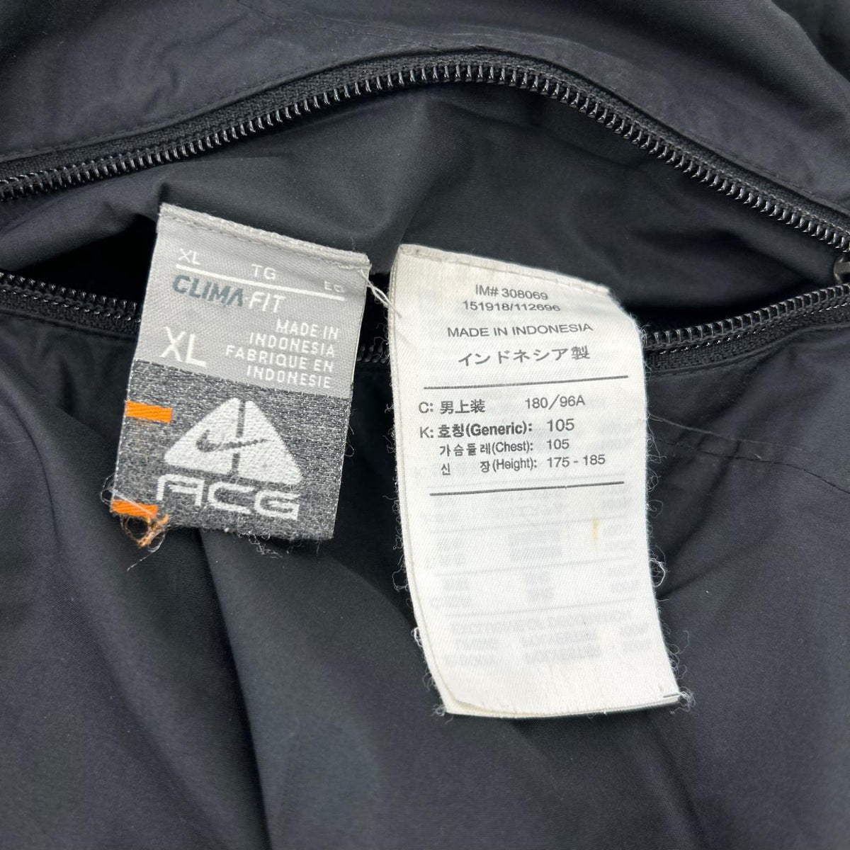 ブルゾン ACG ﾅｲﾛﾝﾌﾘｰｽ ﾎﾞﾝﾊﾞｰｼﾞｬｹｯﾄ 黒 (XL) ブラック