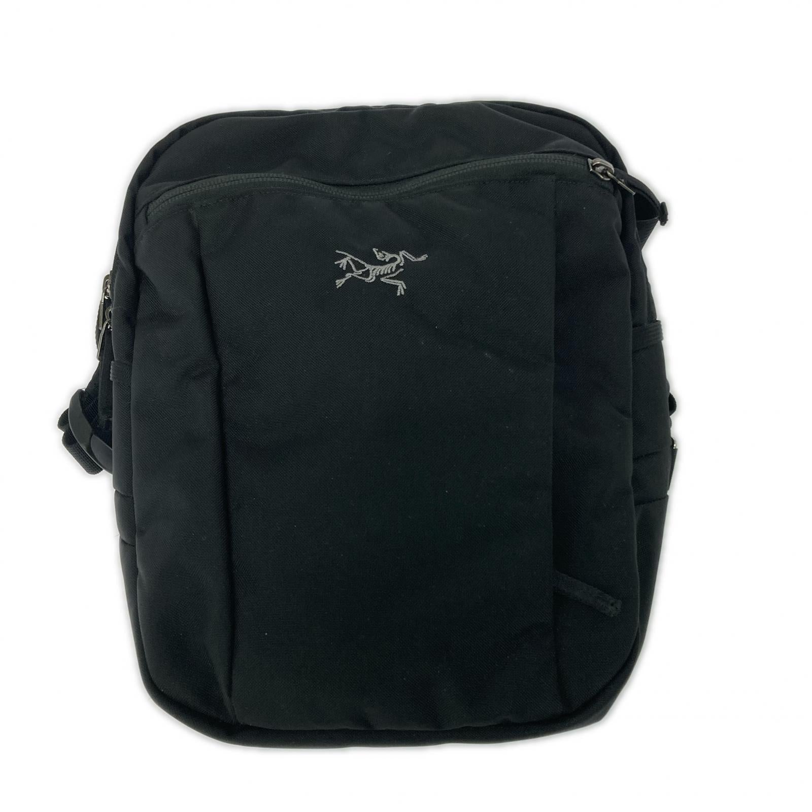 ショルダーバッグ Slingblade 4 BLACK BAG ブラック