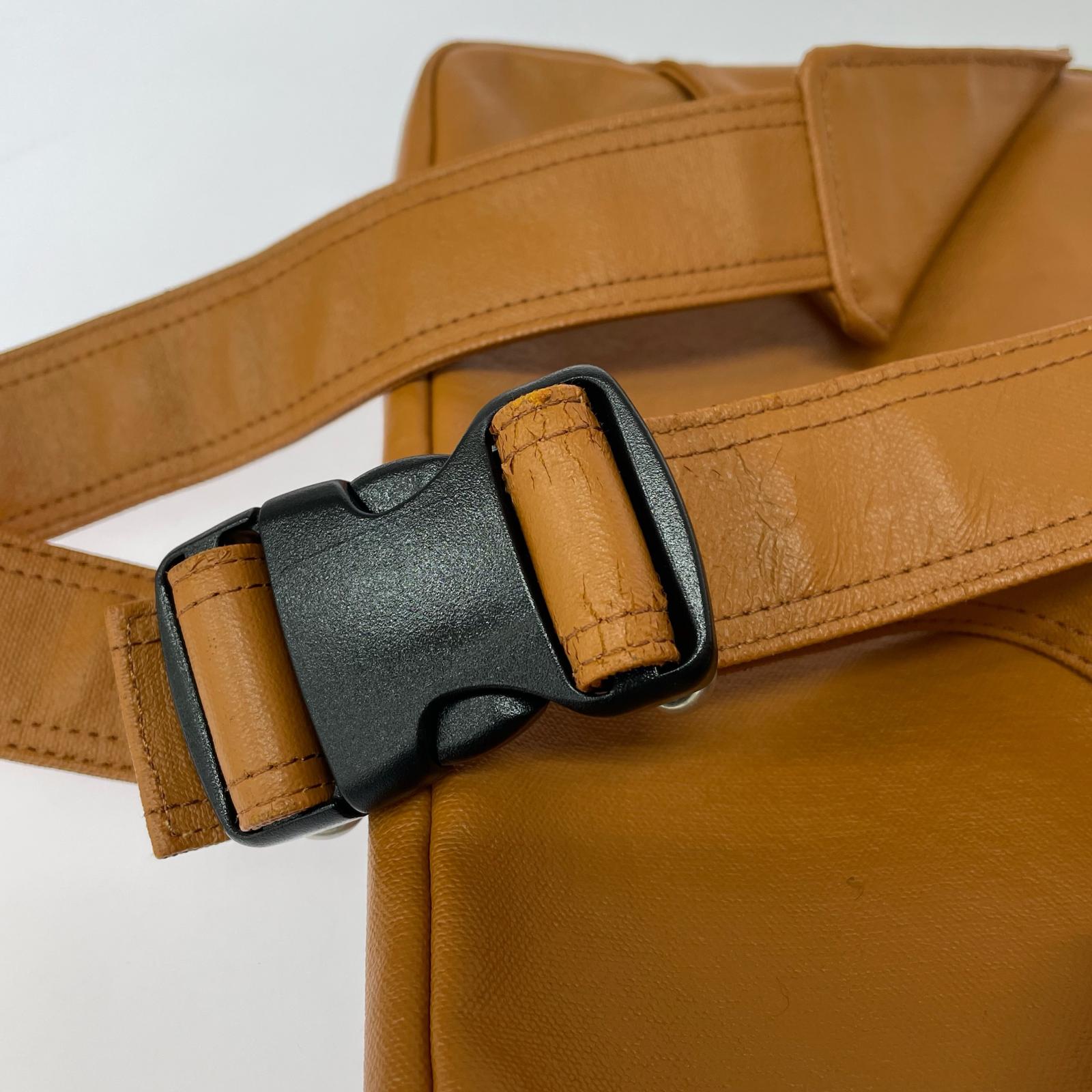 ショルダーバッグ FREE STYLE WAIST BAG ウエストバッグ キャメル