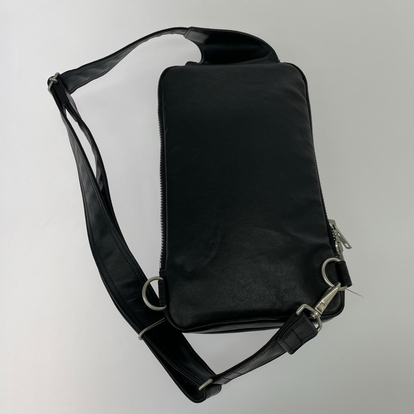 ショルダーバッグ FREE STYLE SLING SHOULDER BAG ブラック ブラック