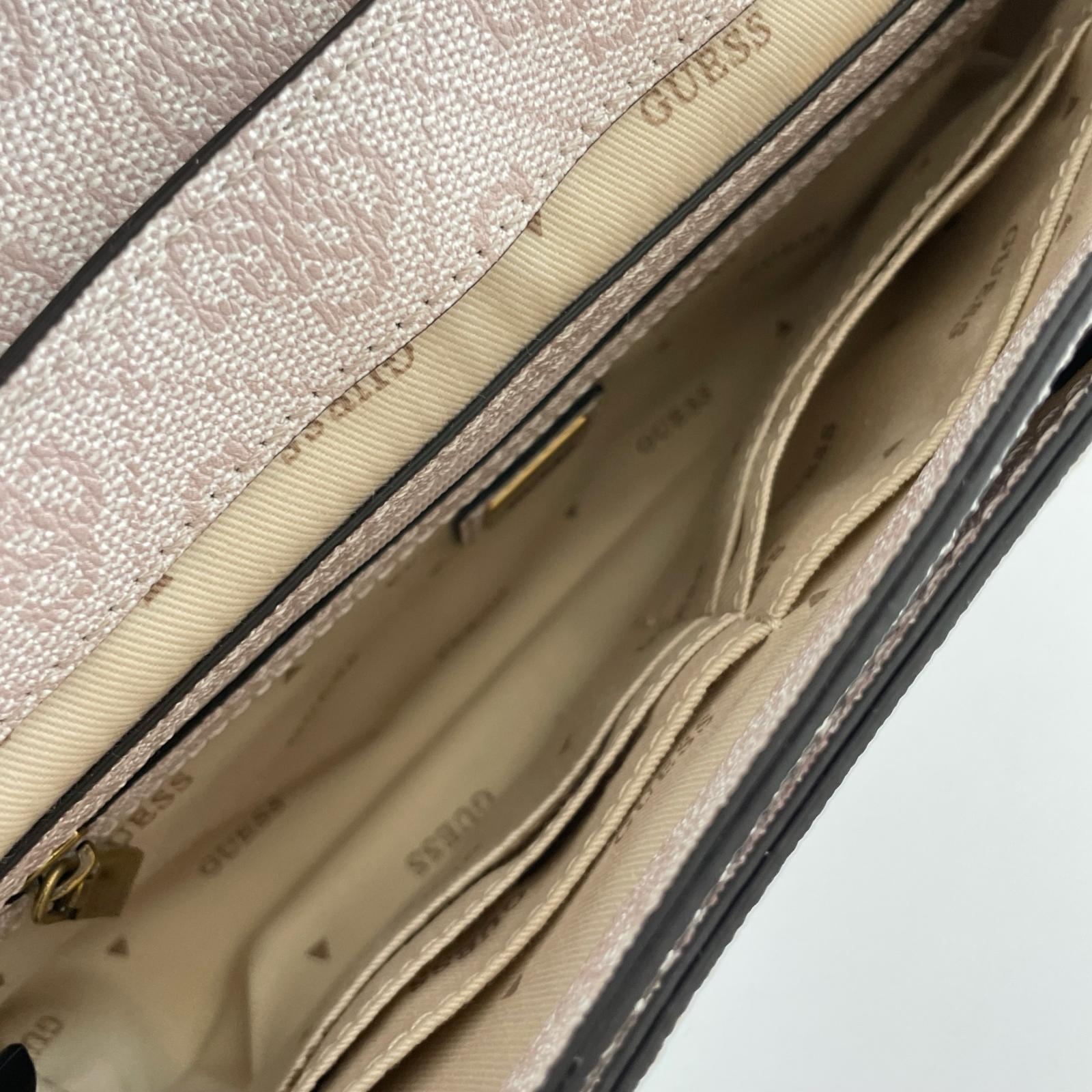 ショルダーバッグ DAGAN Crossbody Flap ピンク