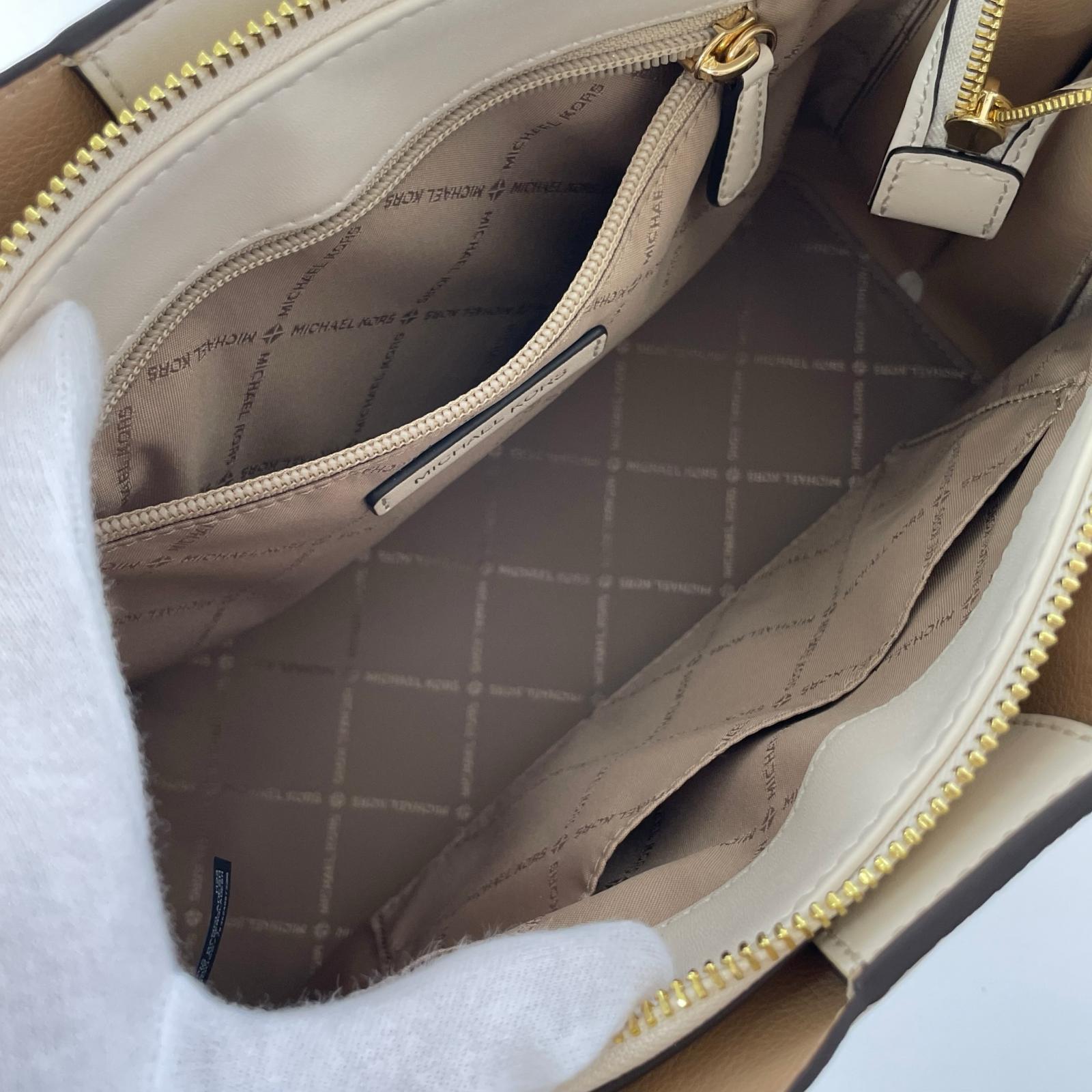 ショルダーバッグ EMILIA 2WAY
