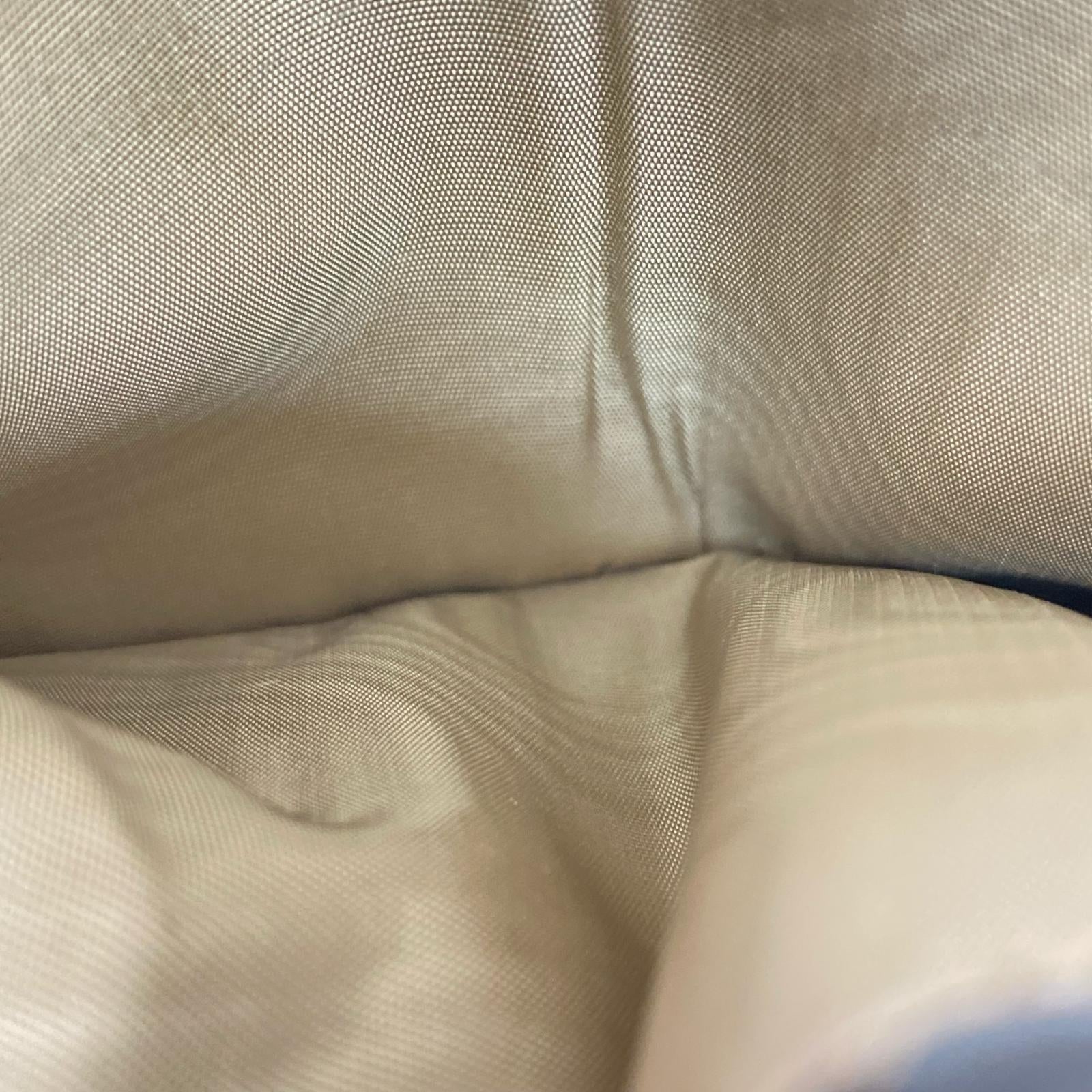 コンパクトウォレット BLU ブルー