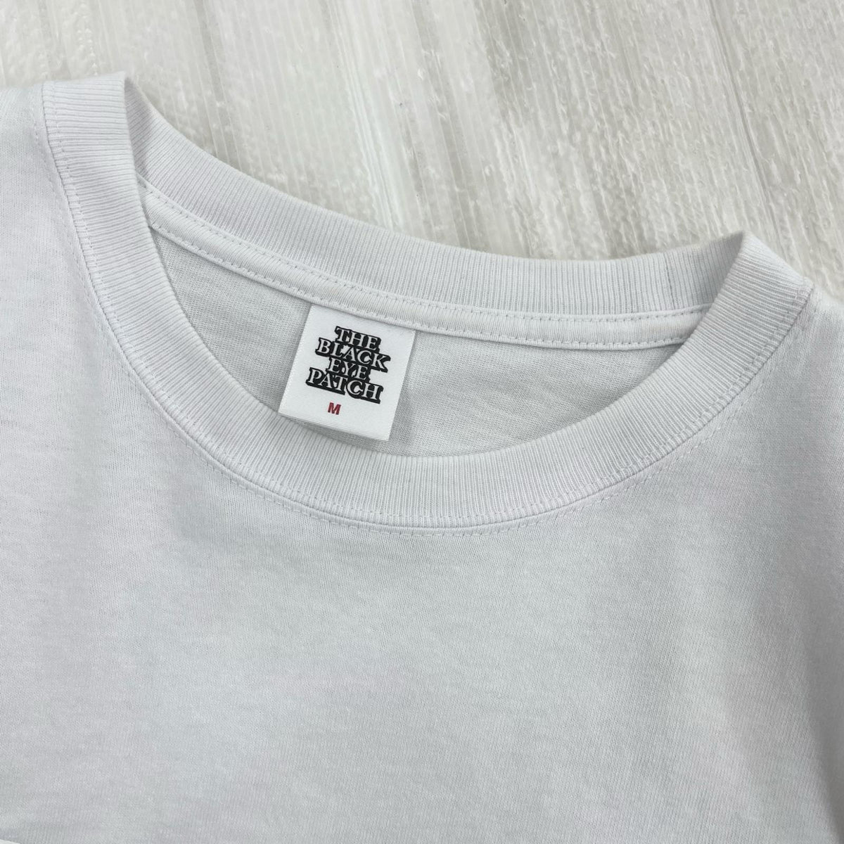半袖Ｔシャツ THE BLACK EYE PATCH 白 Ｍ M ホワイト