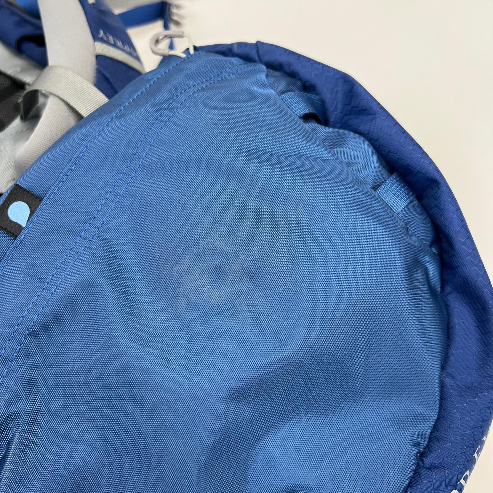 リュック・デイパック ARIEL55 ナイロン 青 ブルー