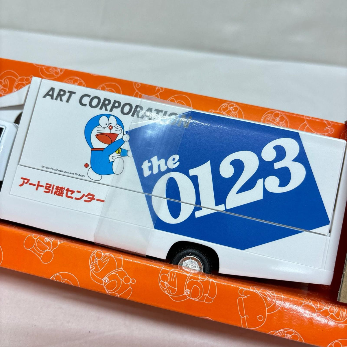 MRECH アート引越センター ドラえもんウイングトラック ドラえもん エポック スケールカー