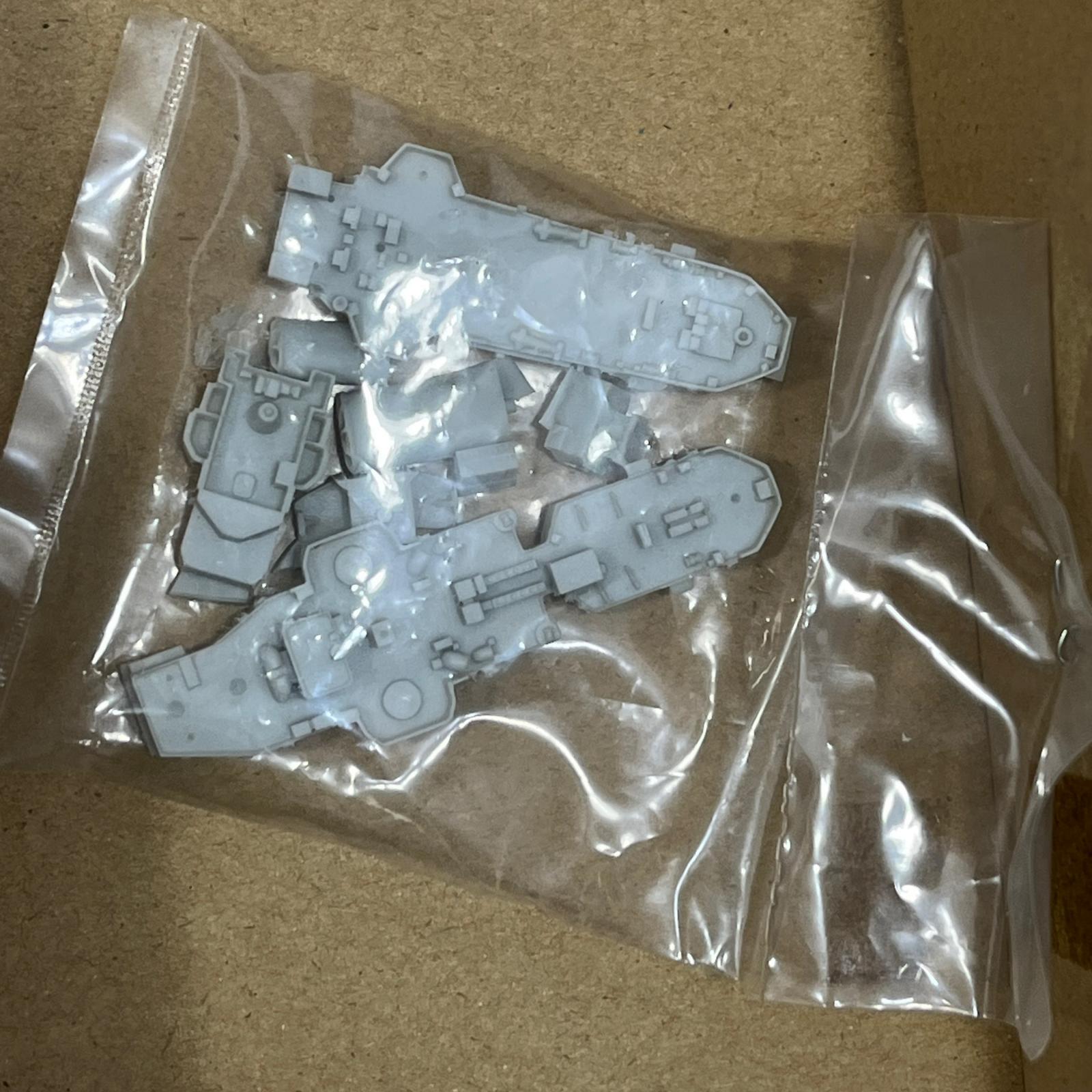 1/700 英国海軍敷設巡洋艦 アリアドニ ピットロード ミリタリープラモ
