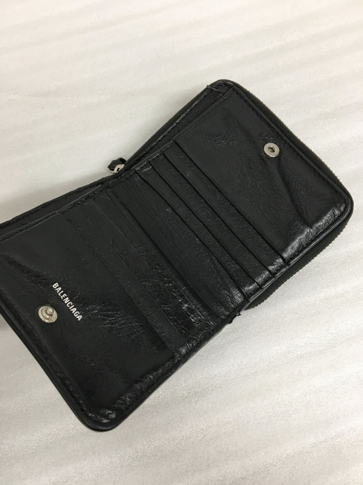 CLASSIC BILLFOLD ZIP ﾌﾞﾗｯｸ