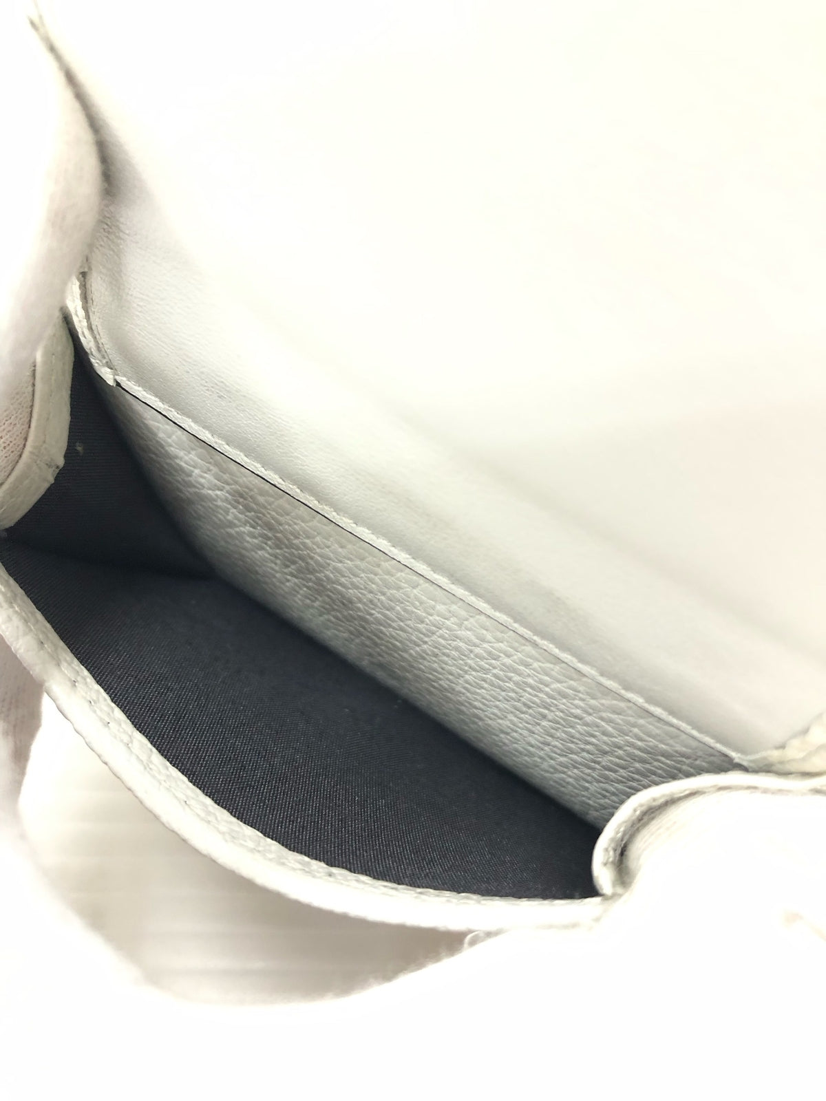 三つ折り財布 星型 スタッズ WHT