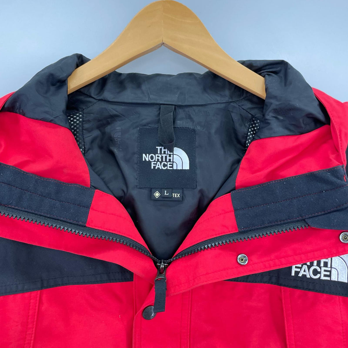 ジャケット NP11834 マウンテンライトジャケット GORE TEX RED L L