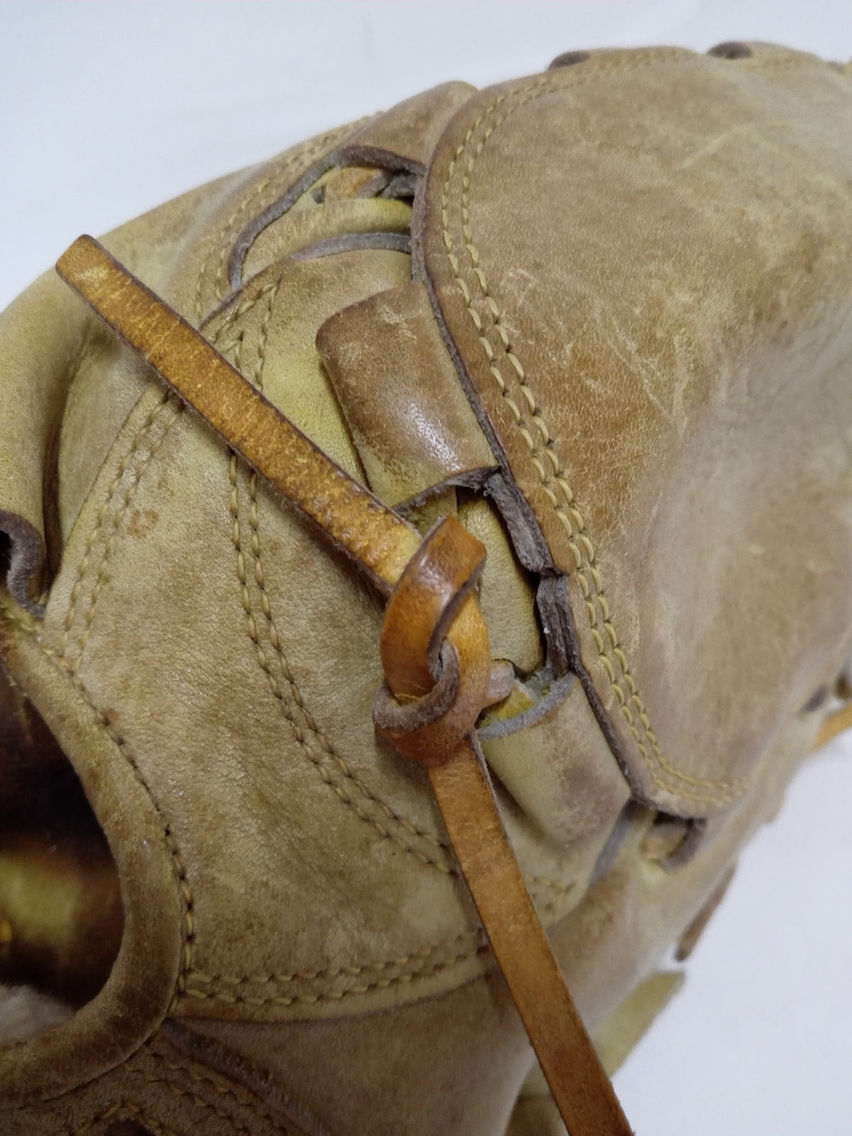 MIZUNO グローブ 投手用 スポーツ用品