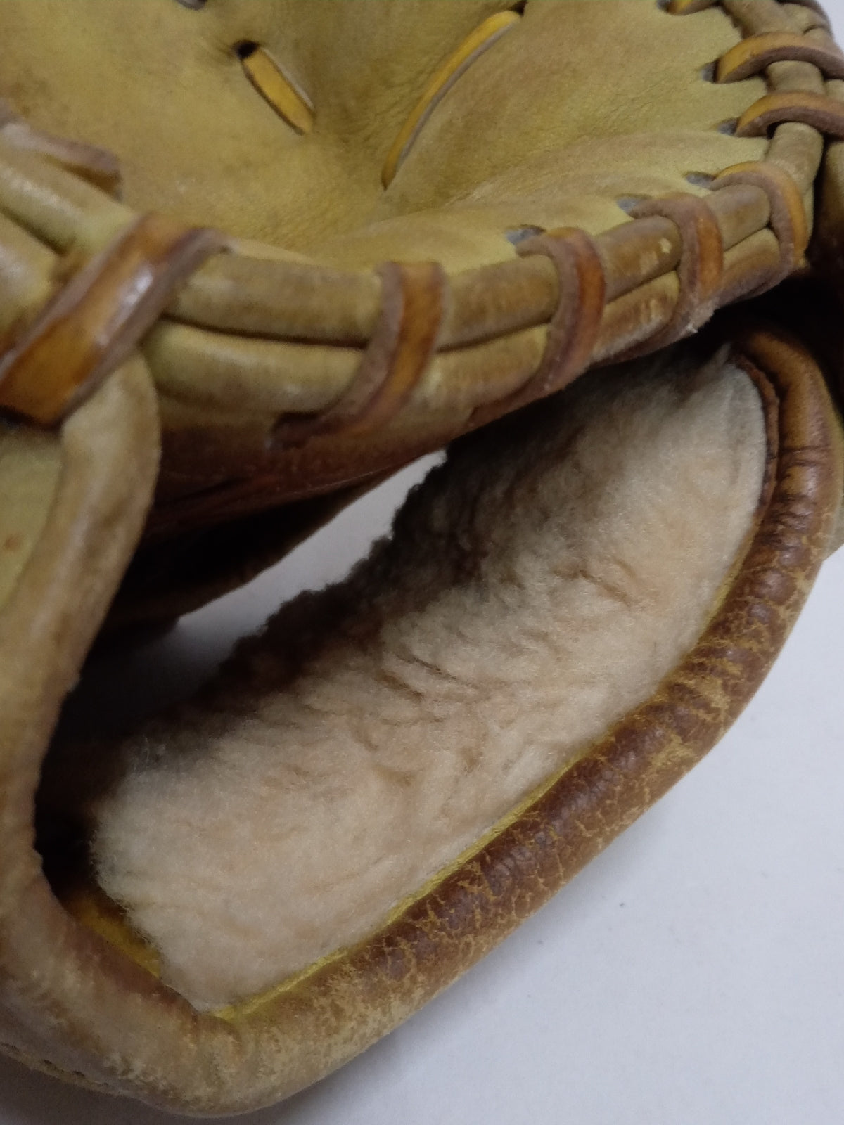 MIZUNO グローブ 投手用 スポーツ用品