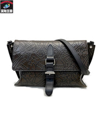 ショルダーバッグ Vivienne Westwood オーブ型押し ショルダーバッグ ブラウン