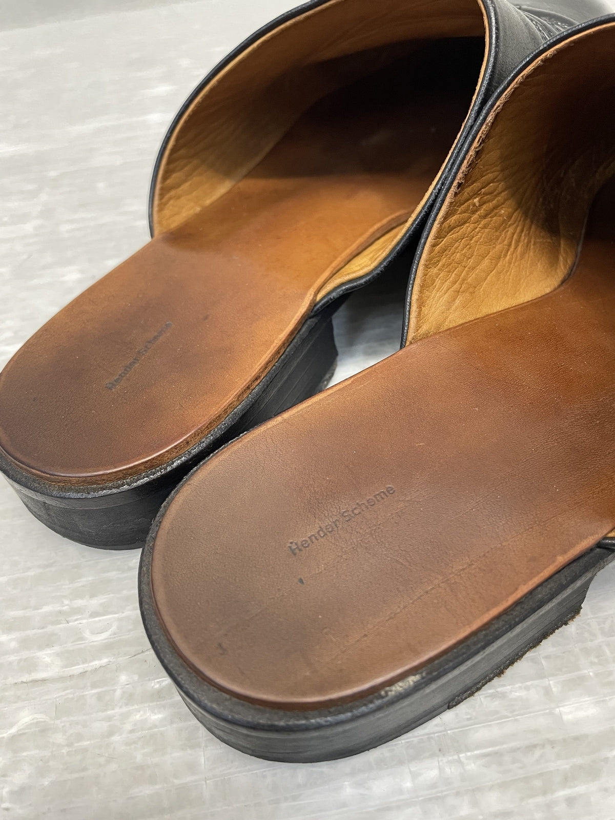 サンダル Hender Scheme cheak レザーサンダル ブラック