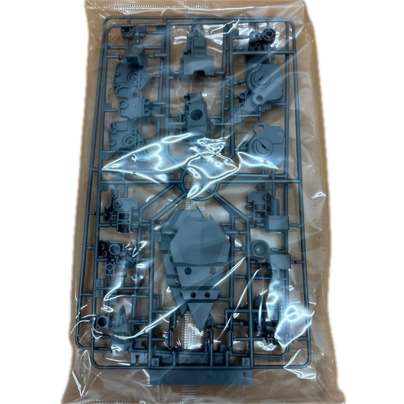 HGUC 1/144 Ξガンダム プラモデル　ガンダム バンダイ ガンプラ