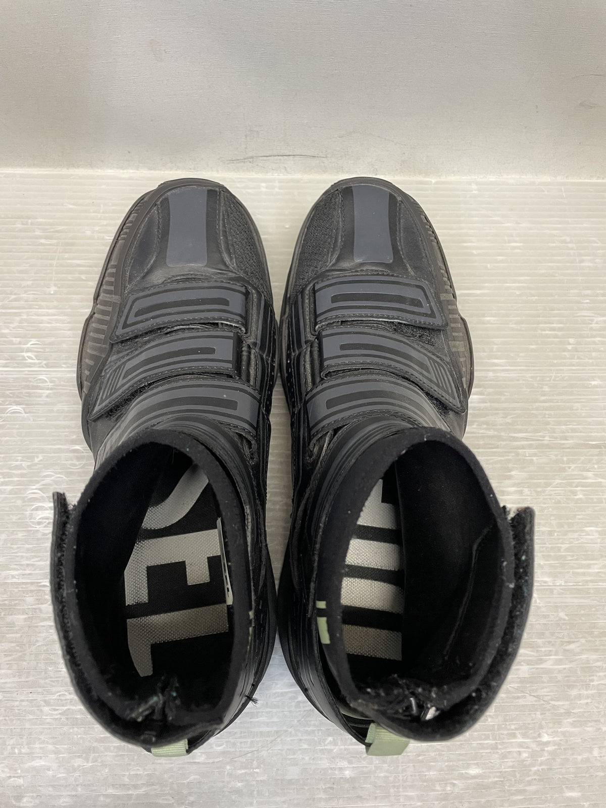 スニーカー DIESEL ハイカットスニーカー 黒