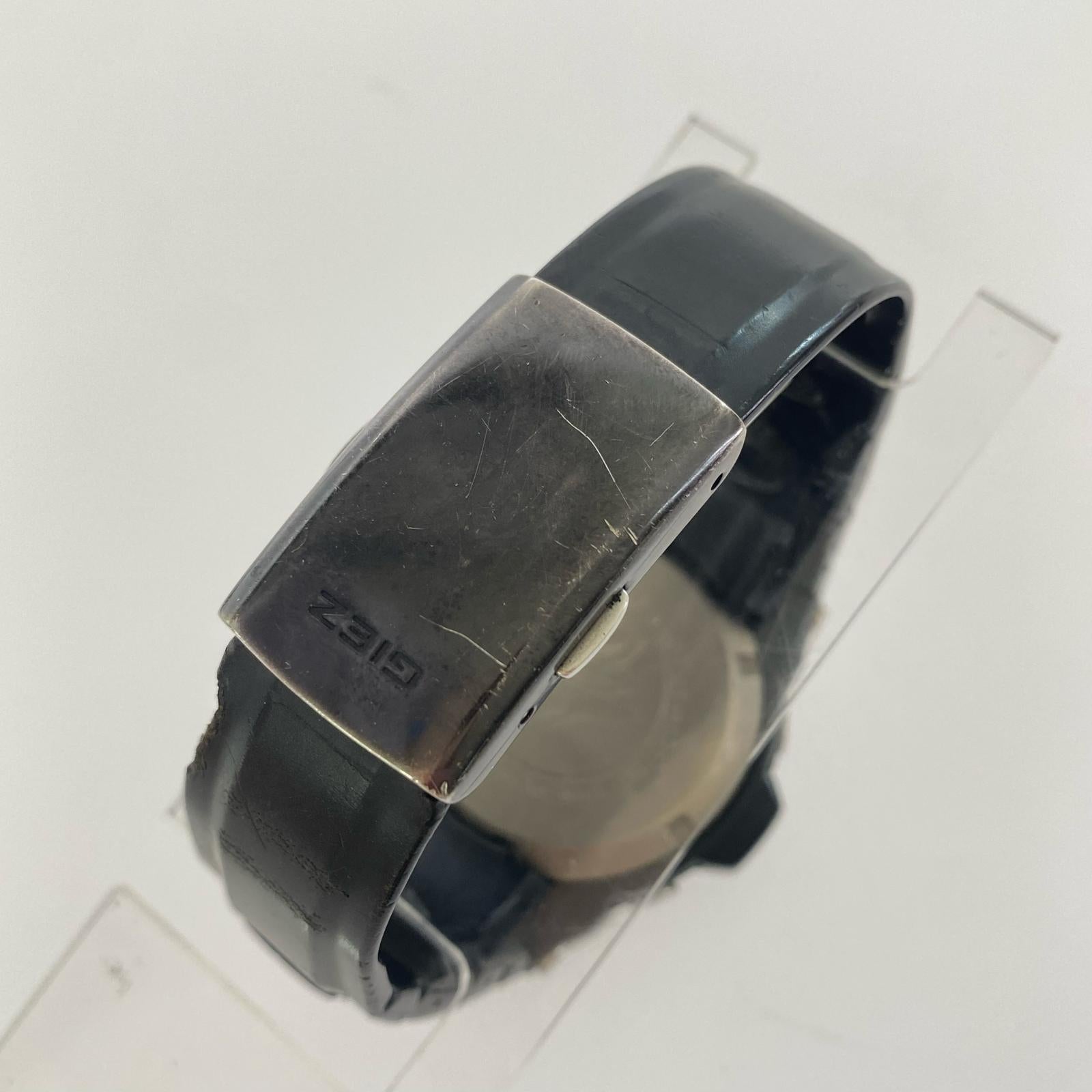 腕時計 GS-300 ブラック