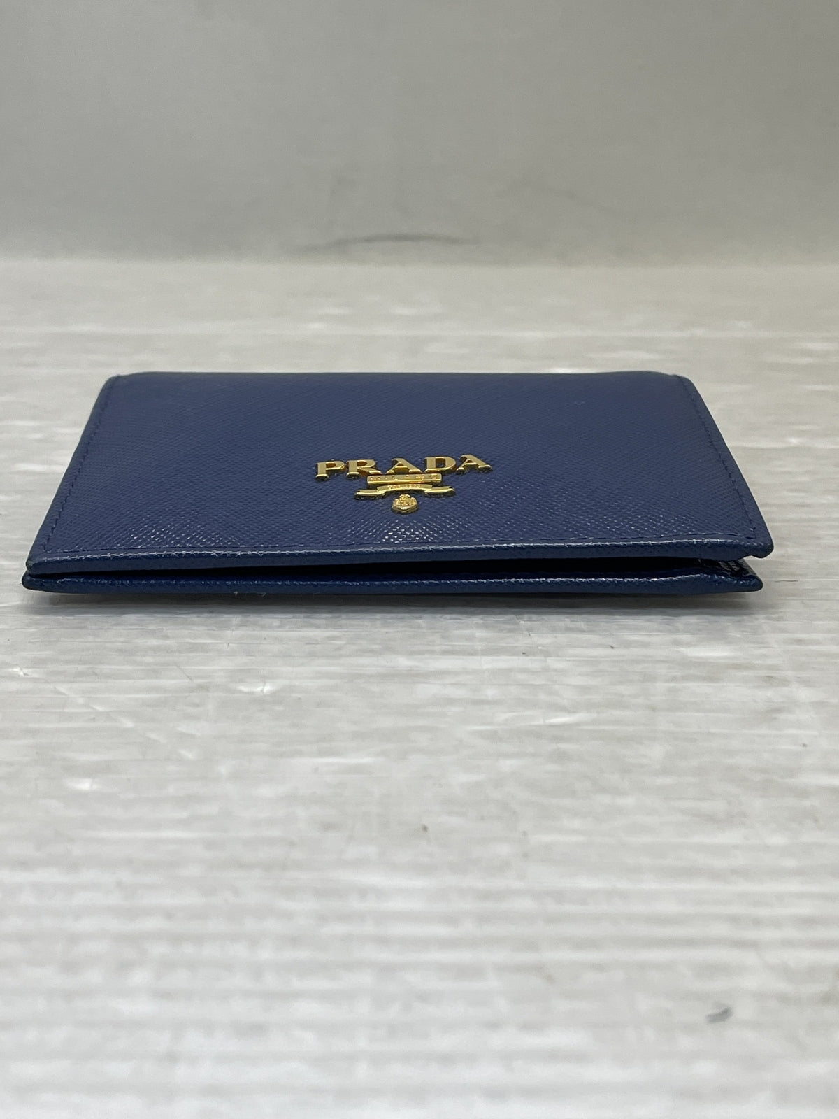 PRADA サフィアーノ レザー コンパクトウォレット ブルー