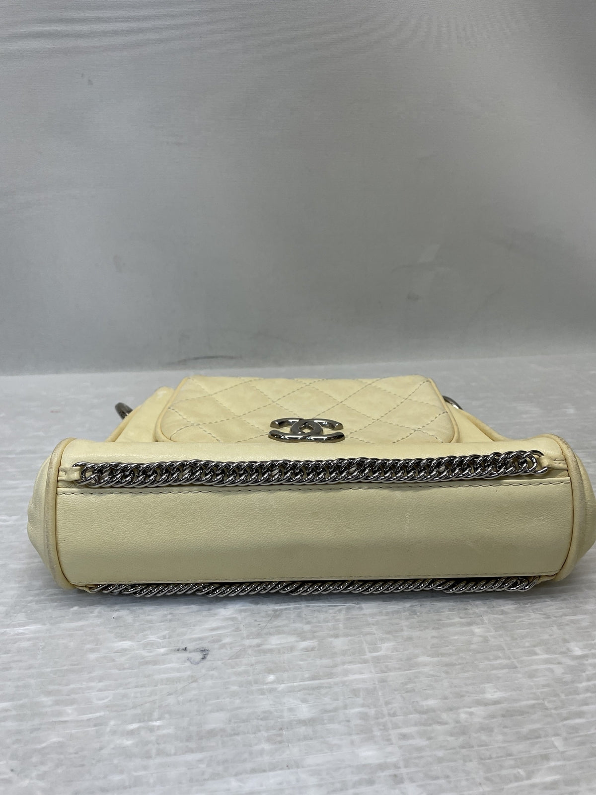 CHANEL ﾏﾄﾗｯｾ ﾁｪｰﾝｼｮﾙﾀﾞｰﾊﾞｯｸﾞ ﾍﾞｰｼﾞｭ