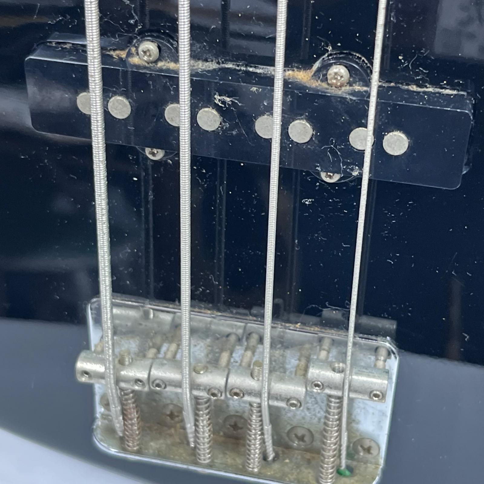 Fender Jazz Bass ベース