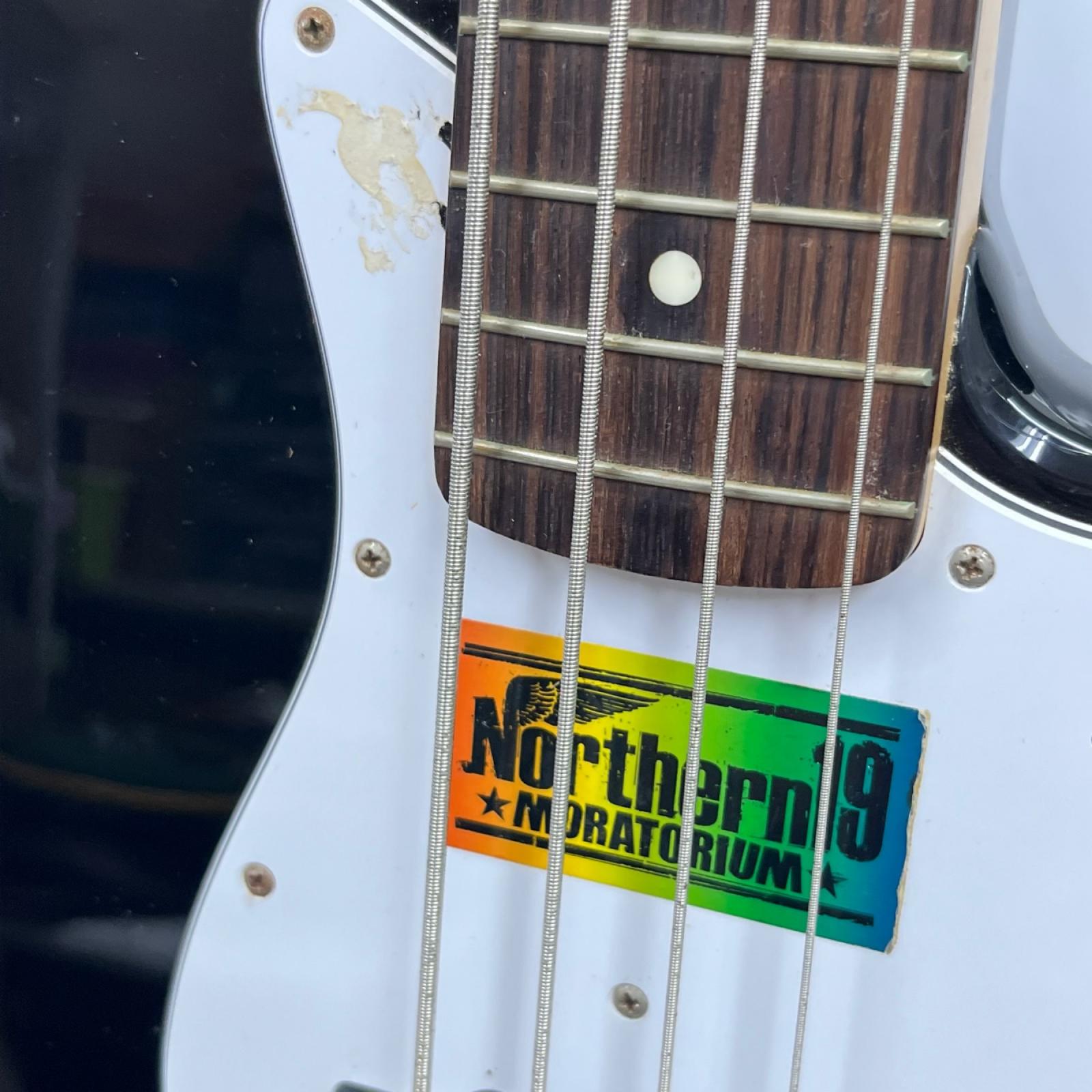 Fender Jazz Bass ベース
