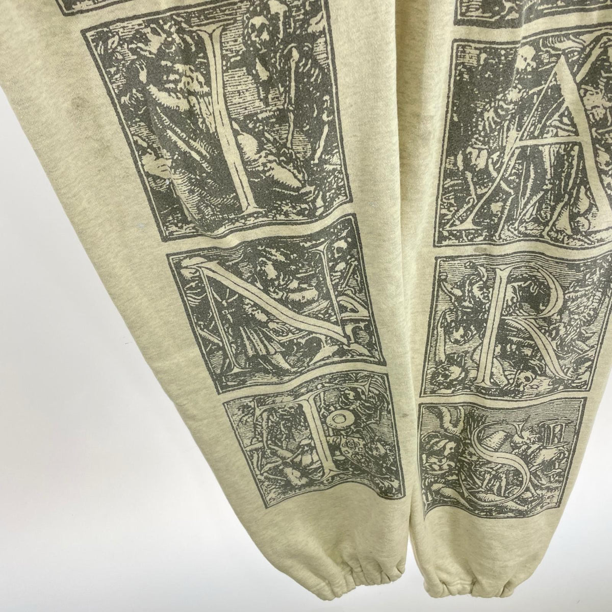パンツ SAINT MICHAEL×DENIM TEARS DT_SWEAT PANTS MURAL GRY ｽｳｪｯﾄﾊﾟﾝﾂ L ｱｲﾎﾞﾘｰ L